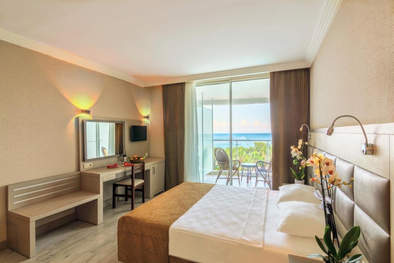 Ring Beach Hotel Beldibi  Buitenkant foto